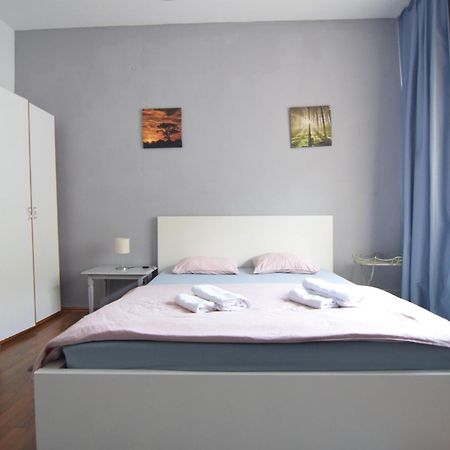 Studio Piata Rosetti Bucharest Luaran gambar