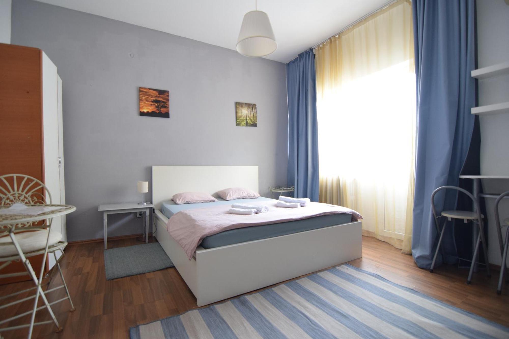 Studio Piata Rosetti Bucharest Luaran gambar